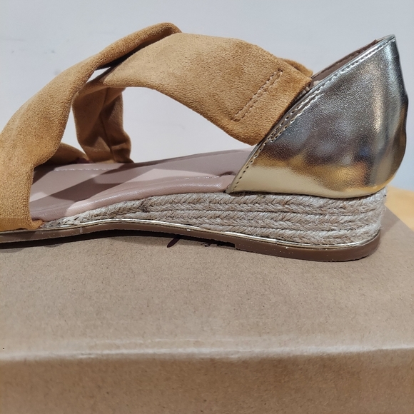 Vintage Havana Open Toe Sandal - Picture 6 of 11